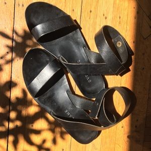 Everlane strappy sandals